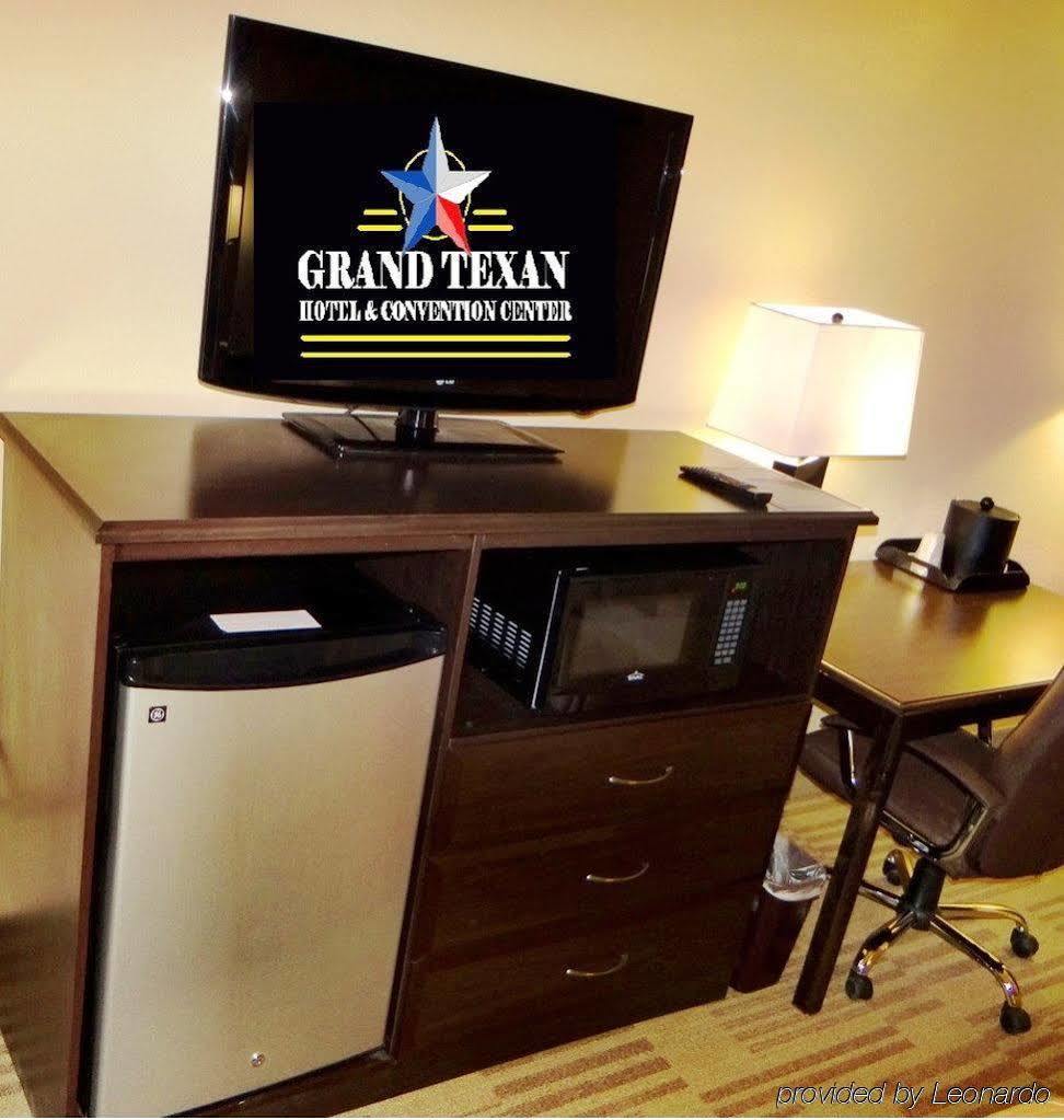 Grand Texan Hotel And Convention Center Midland Esterno foto