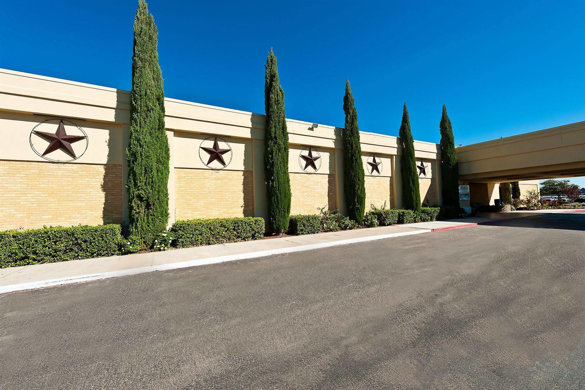 Grand Texan Hotel And Convention Center Midland Esterno foto